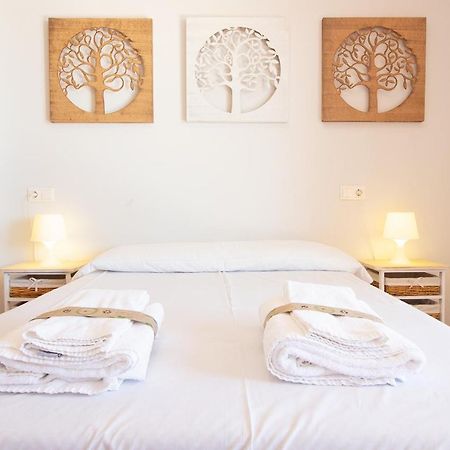 Global Properties, Apartamento Con Gran Terraza Y Piscina Канет-де-Беренгер Экстерьер фото